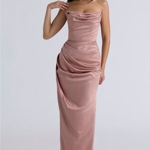 Elegant Pink Strapless Evening Gown